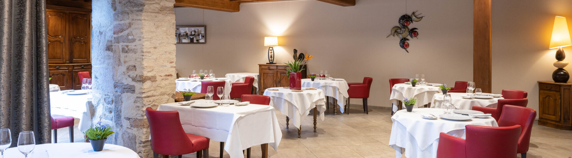 Salle du restaurant étoilé Le raisin à Pont-de-Vaux
